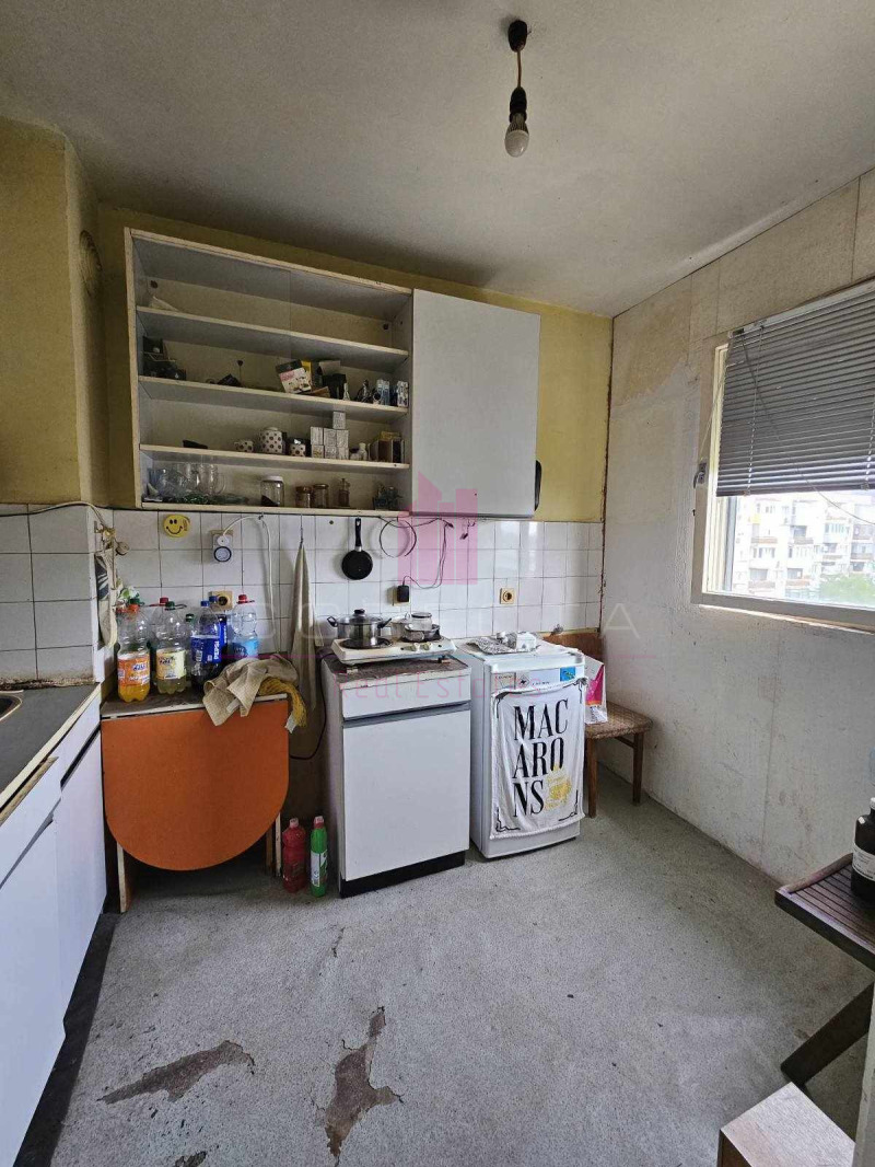 Продава 1-СТАЕН, град Русе, Здравец Изток • 47900 € / 93684.26 лв. • 89849802 1