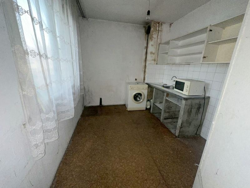 На продаж  1 спальня Шумен , Тракия , 63 кв.м | 48782710 - зображення [3]