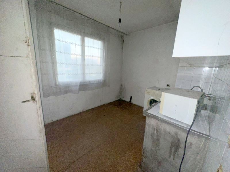 На продаж  1 спальня Шумен , Тракия , 63 кв.м | 48782710 - зображення [4]