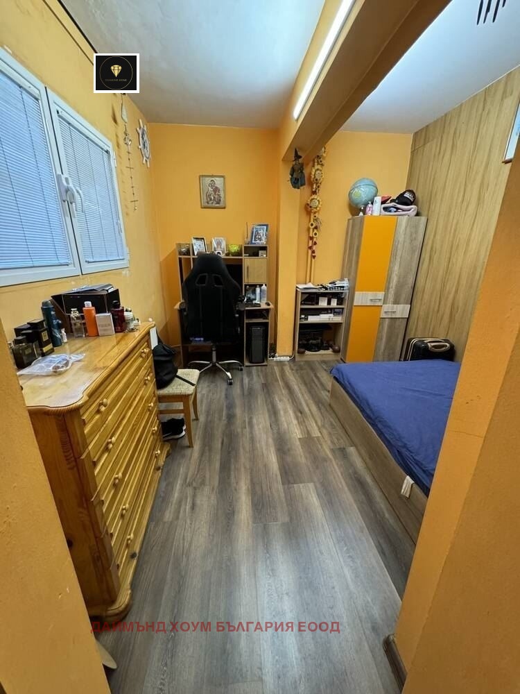 Te koop  2 slaapkamers Plovdiv , Izgrev , 70 m² | 22937651