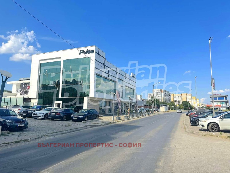 Продава  3-стаен град София , Люлин 6 , 108 кв.м | 48977624