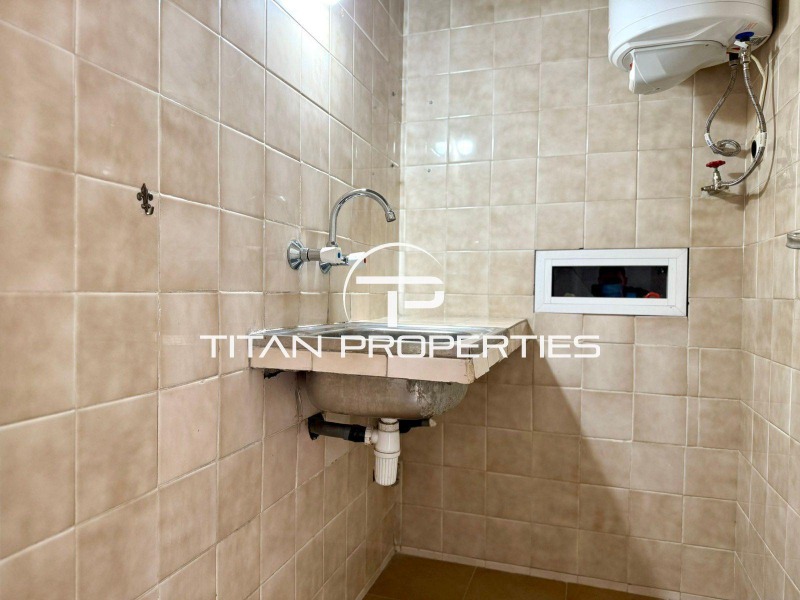 Продава 3-СТАЕН, гр. Пловдив, Кършияка, снимка 13 - Апартаменти - 53019353