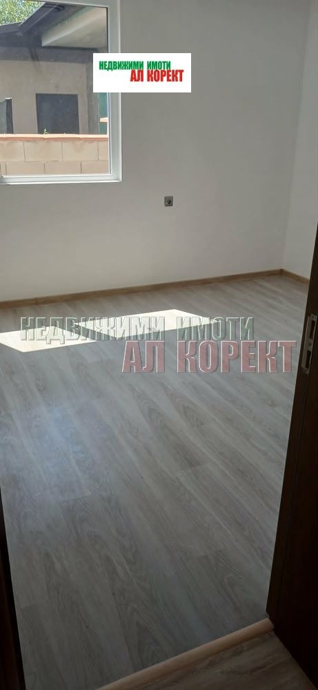 Продава ЕТАЖ ОТ КЪЩА, гр. Варна, Галата, снимка 5 - Етаж от къща - 55704107