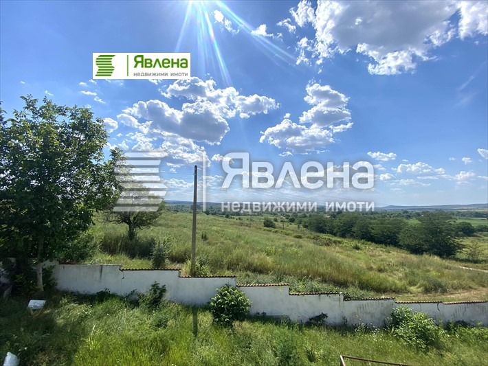 Продава КЪЩА, с. Радомирци, област Плевен, снимка 2 - Къщи - 46687919