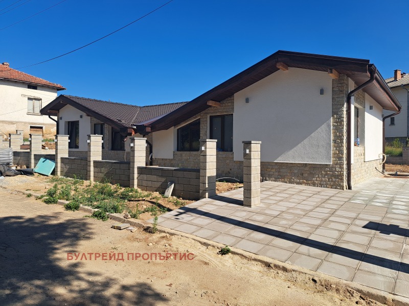 Til salgs  Hus region Sofia , Alino , 130 kvm | 45740882