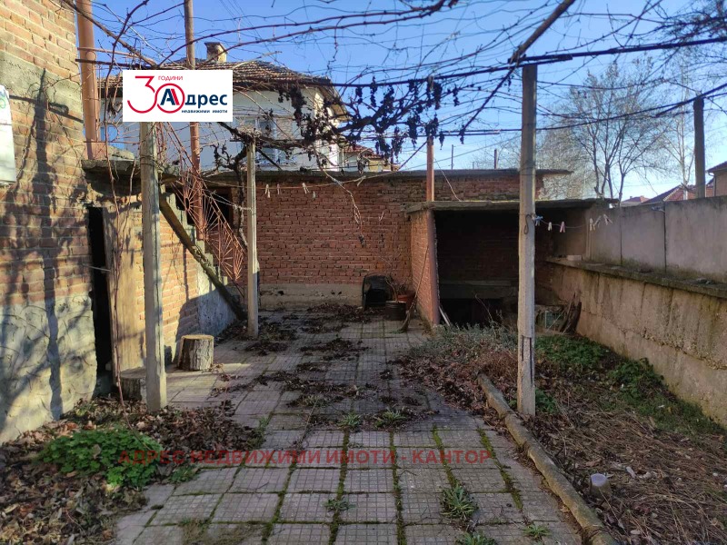 Продава КЪЩА, с. Юнаците, област Пазарджик, снимка 2 - Къщи - 53160723