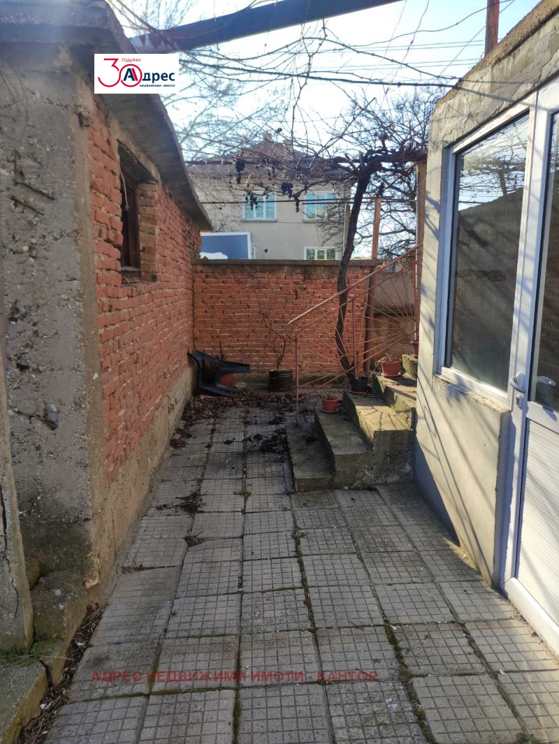 Продава КЪЩА, с. Юнаците, област Пазарджик, снимка 5 - Къщи - 53160723