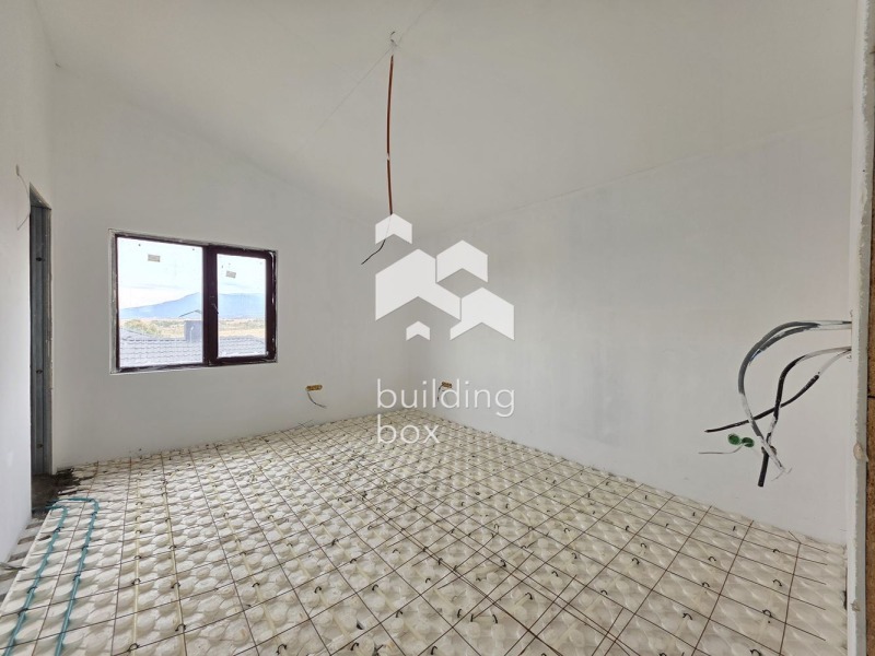 Продава КЪЩА, гр. Божурище, област София област, снимка 11 - Къщи - 53190090