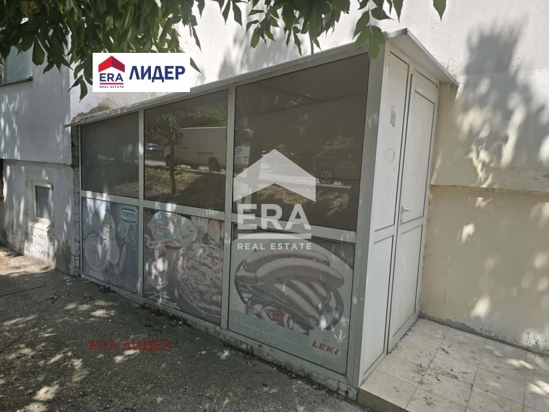 Продава МАГАЗИН, гр. Русе, Дружба 3, снимка 4 - Магазини - 55696894