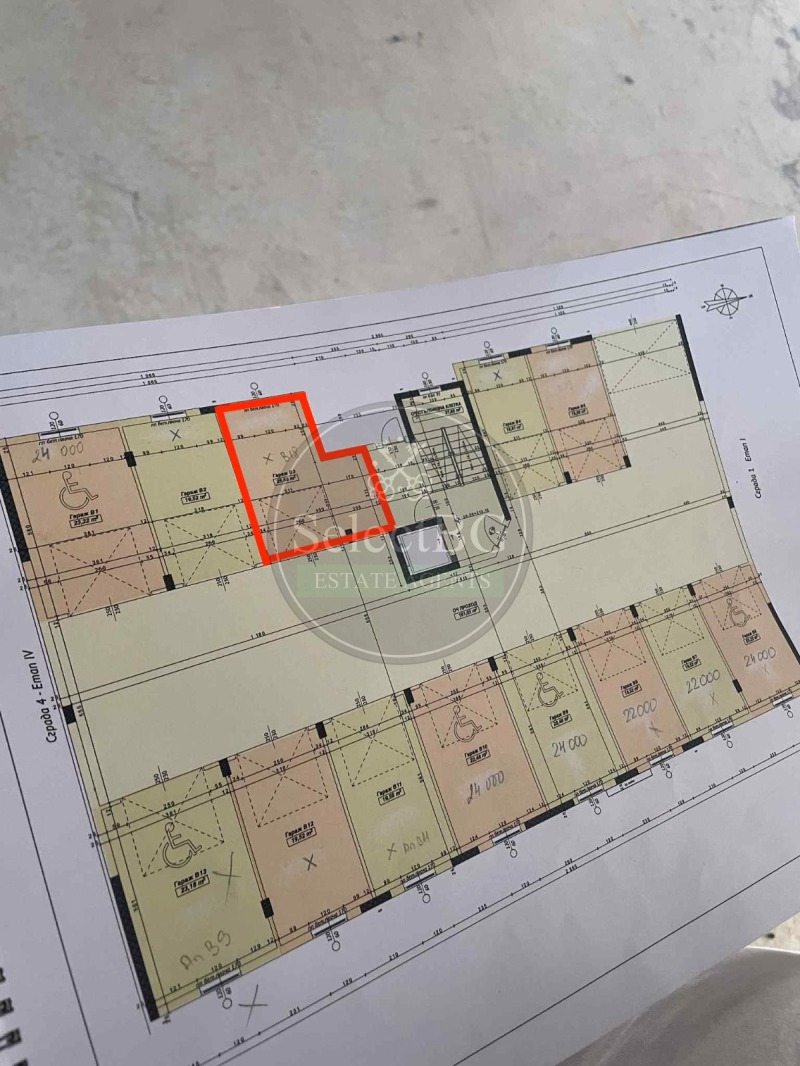 Продава ГАРАЖ, ПАРКОМЯСТО, гр. Велико Търново, Зона Б, снимка 2 - Гаражи и паркоместа - 53163725