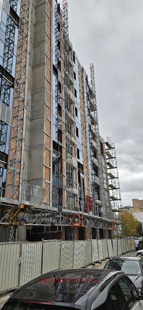 De vânzare  2 dormitoare Sofia , Izgrev , 121 mp | 32039372 - imagine [9]