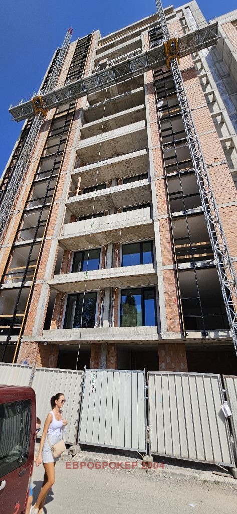 Продава  3-стаен град София , Изгрев , 121 кв.м | 32039372 - изображение [3]