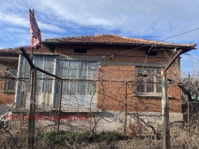 Продажба на имоти в с. Радецки, област Сливен - изображение 1 
