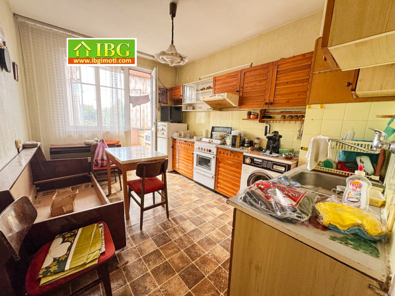 Продава 2-СТАЕН, град Русе, Хъшове • 120000 € / 234699.60 лв. • 47437933 1