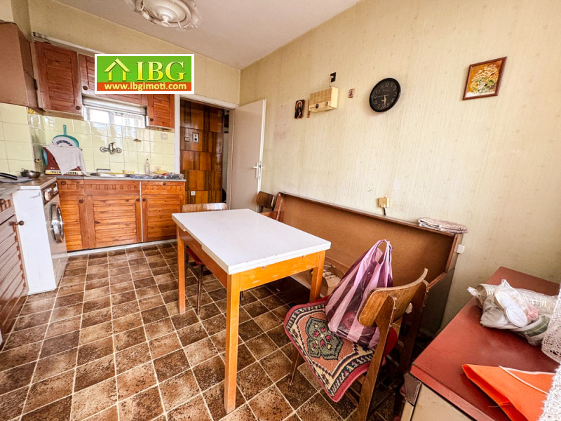 Продава  2-стаен град Русе , Хъшове , 72 кв.м | 68953866 - изображение [5]