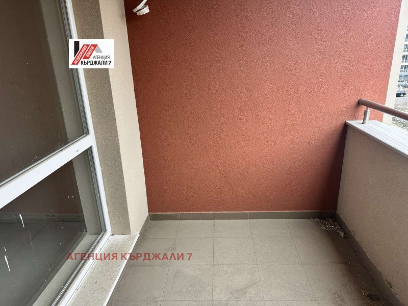 Продава 2-СТАЕН, гр. Кърджали, Възрожденци, снимка 5 - Апартаменти - 53338856