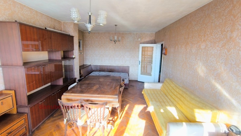 Продава 3-СТАЕН, гр. Русе, Широк център, снимка 2 - Апартаменти - 53191531