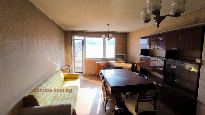 Продава 3-СТАЕН, гр. Русе, Широк център