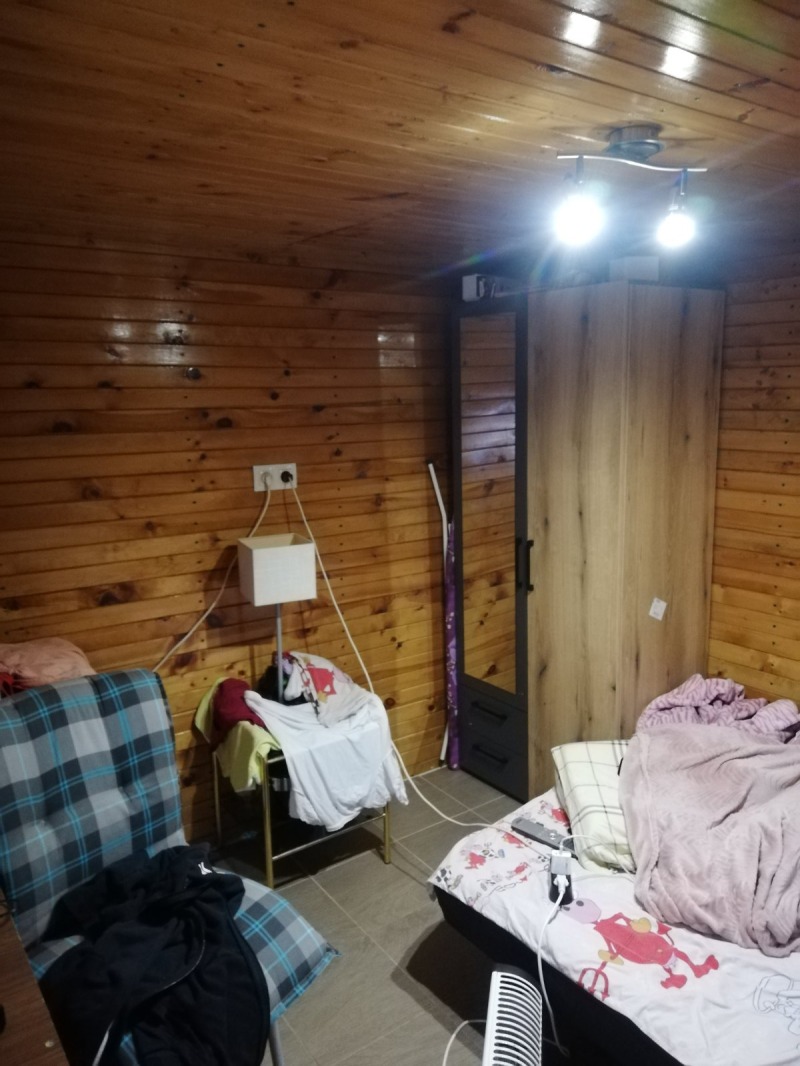 Продава ЕТАЖ ОТ КЪЩА, гр. Сливница, област София област, снимка 4 - Етаж от къща - 53278405