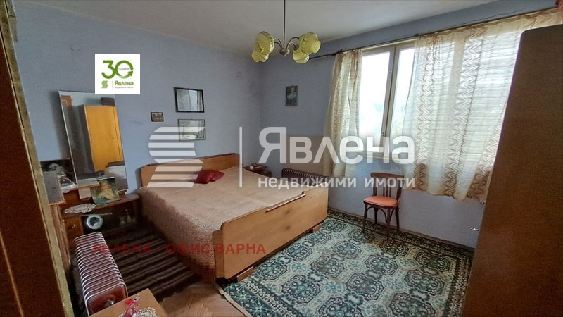 Продава ЕТАЖ ОТ КЪЩА, гр. Варна, Виница, снимка 7 - Етаж от къща - 54060236