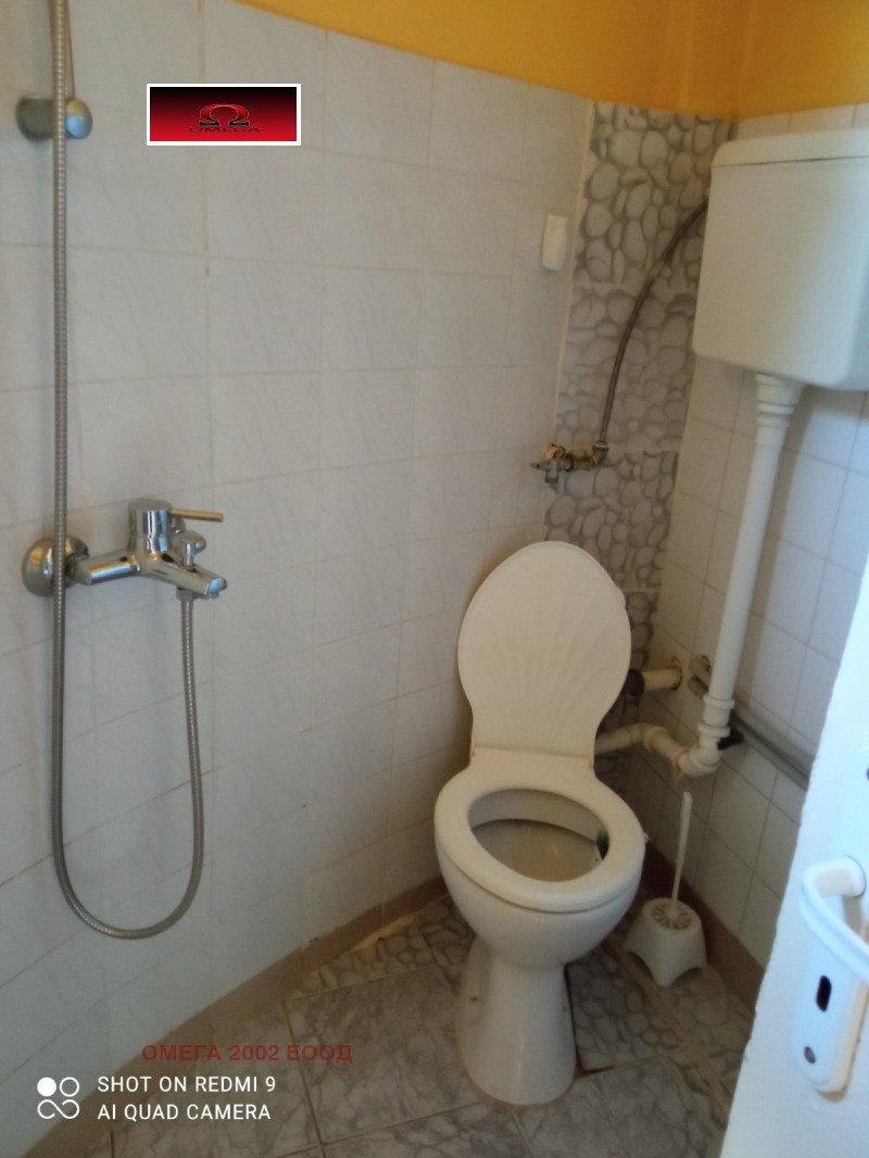 Продава КЪЩА, гр. Русе, Централен кооп. пазар, снимка 3 - Къщи - 52438938