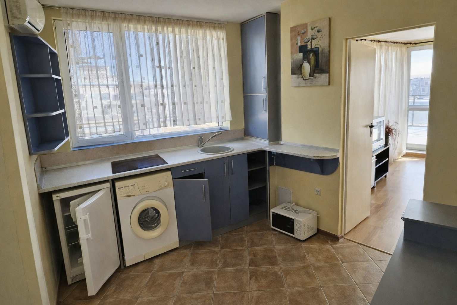 Продава 3-СТАЕН, гр. Поморие, област Бургас, снимка 6 - Апартаменти - 54124409