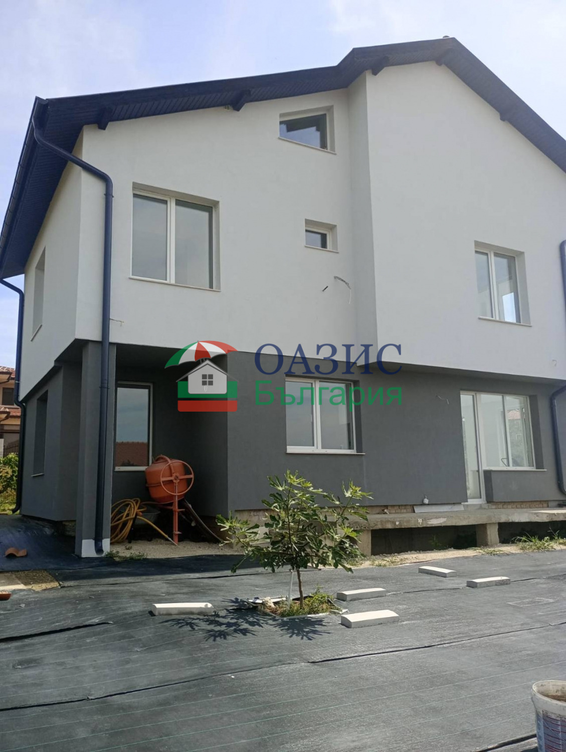 Продава КЪЩА, с. Кошарица, област Бургас