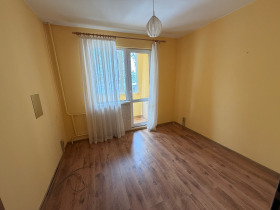 ������� 4-����� | Imot.bg � ����� ������ 9