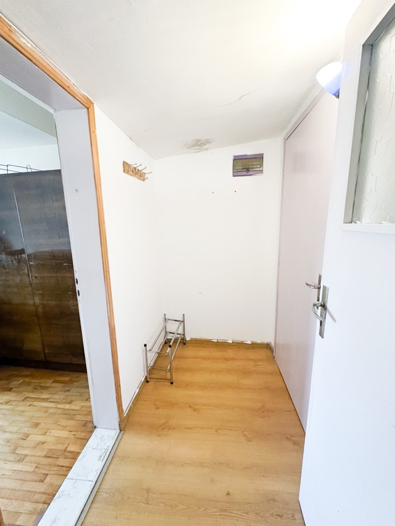 Продава 2-СТАЕН, гр. Варна, Лятно кино Тракия, снимка 7 - Апартаменти - 53116309