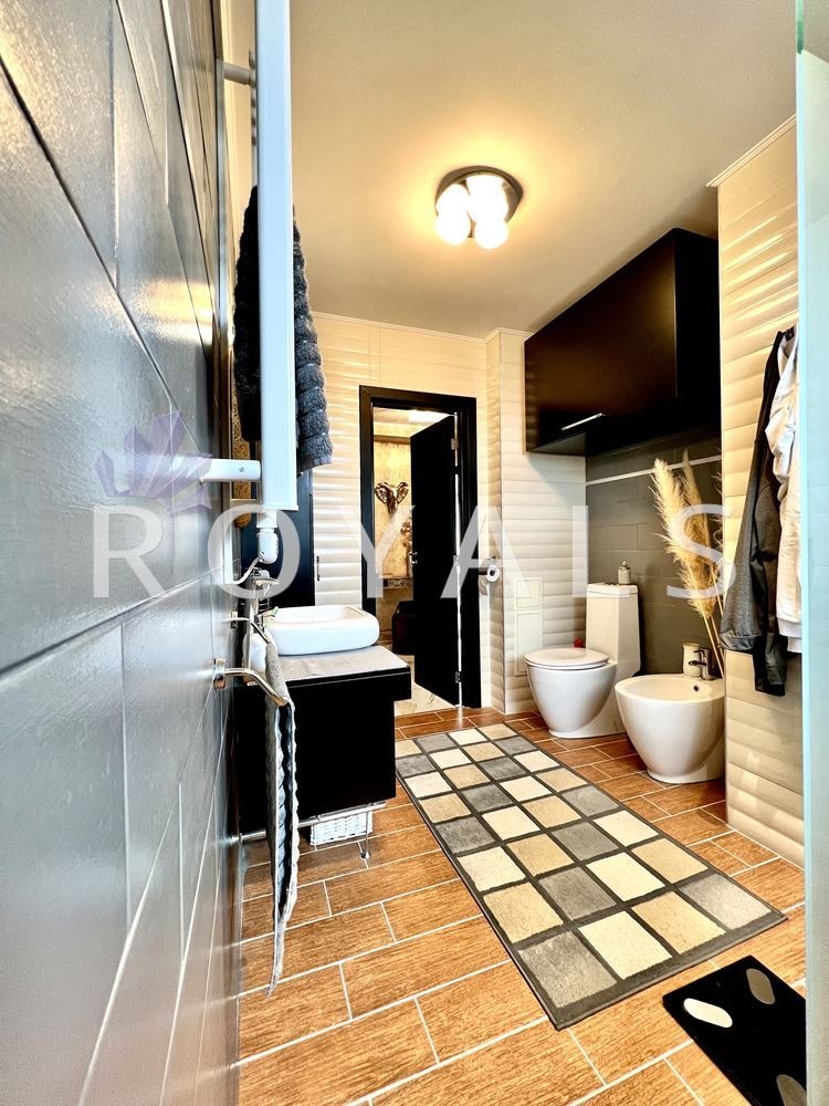 Продава  3-стаен град Варна , Бриз , 130 кв.м | 82288783 - изображение [9]