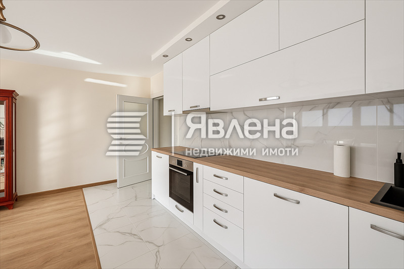Продава 3-СТАЕН, гр. Варна, Център, снимка 7 - Апартаменти - 53195043