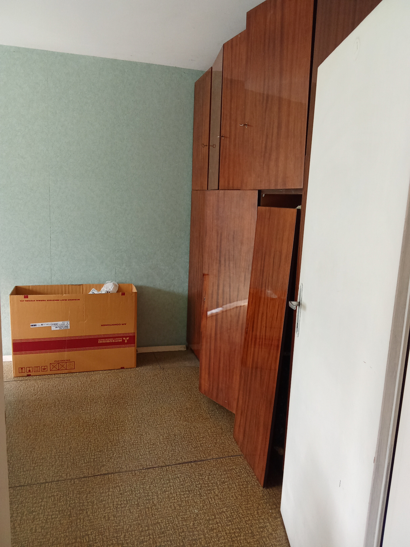 Продава 3-СТАЕН, гр. София, Дианабад, снимка 2 - Апартаменти - 54054125