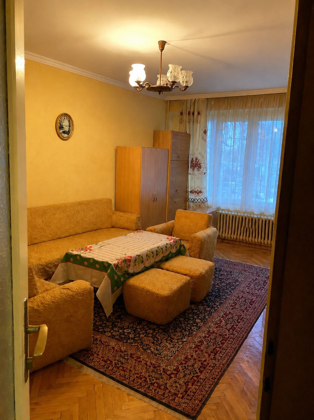 Продава 3-СТАЕН, гр. София, Гоце Делчев