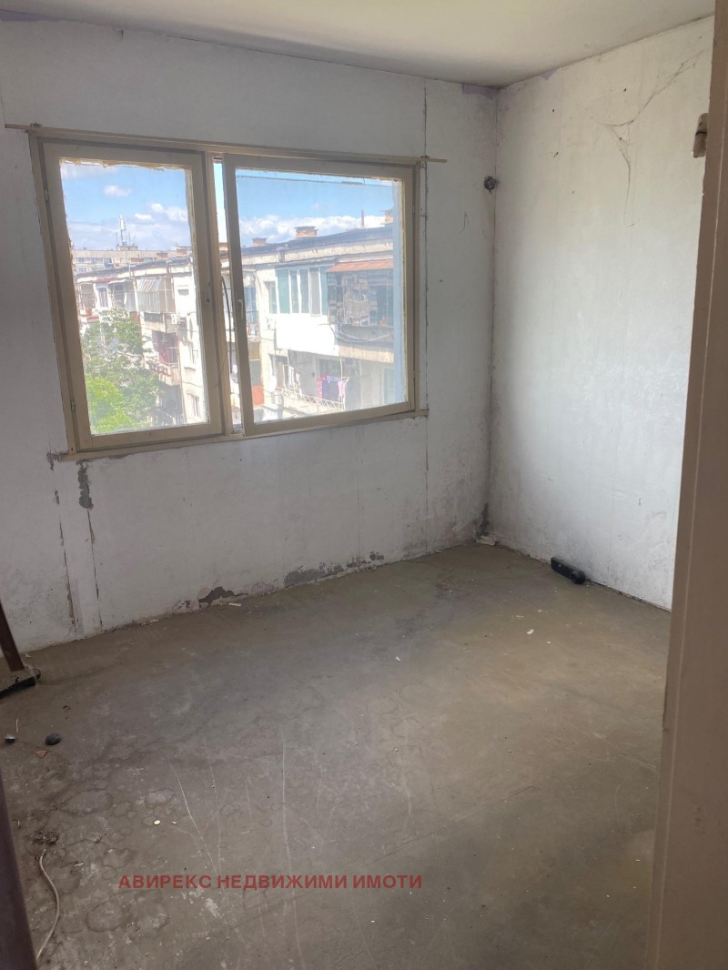 Продава 2-СТАЕН в град Пловдив, Христо Смирненски - 65 кв.м / 91 500 € » 178 958.45 лв., АВИРЕКС НЕДВИЖИМИ ИМОТИ