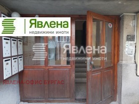 2 bedroom Tsentar, Burgas 16