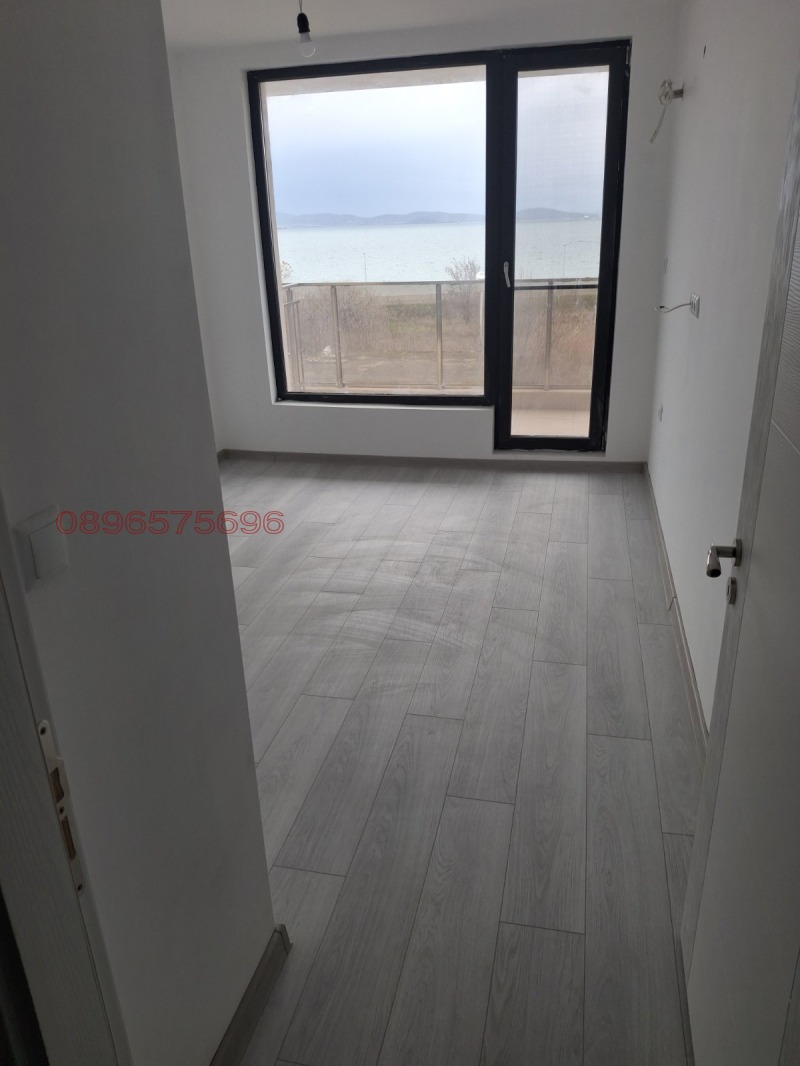Продава 2-СТАЕН, гр. Поморие, област Бургас, снимка 3 - Апартаменти - 53041440