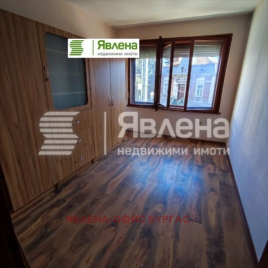 Продава  3-стаен град Бургас , Център , 93 кв.м | 38034234 - изображение [2]