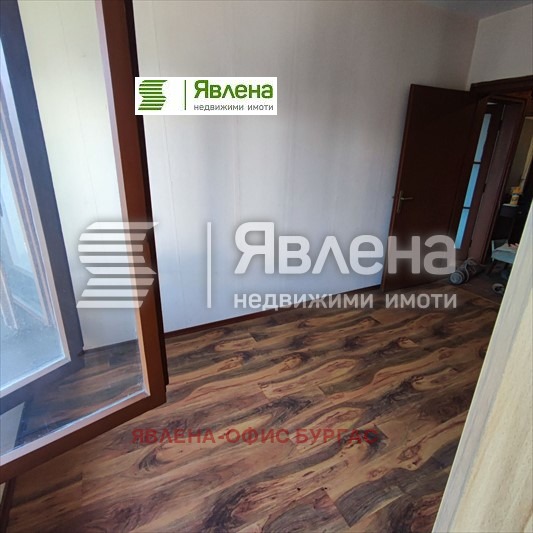 Продава  3-стаен град Бургас , Център , 93 кв.м | 38034234 - изображение [13]