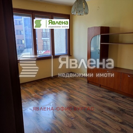 Продава 3-СТАЕН, гр. Бургас, Център, снимка 1 - Aпартаменти - 49107616