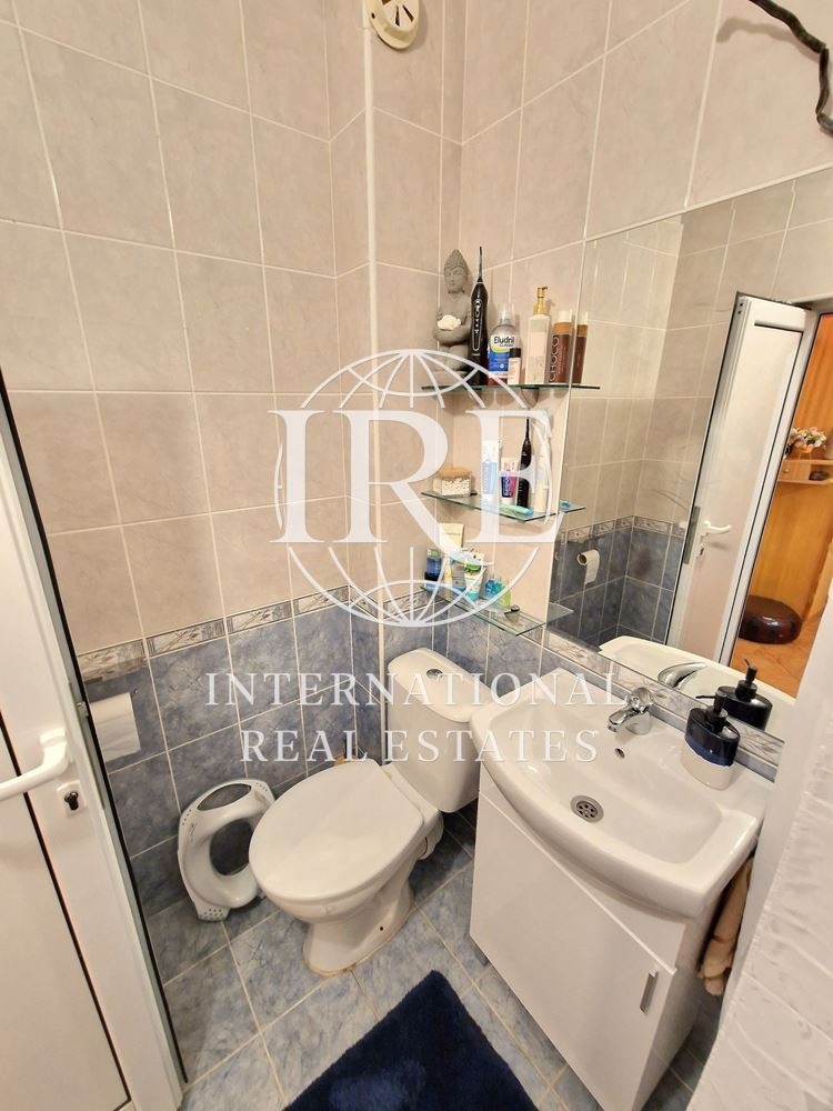 Продава 3-СТАЕН, гр. Добрич, Добротица - Варненска, снимка 17 - Апартаменти - 53950439