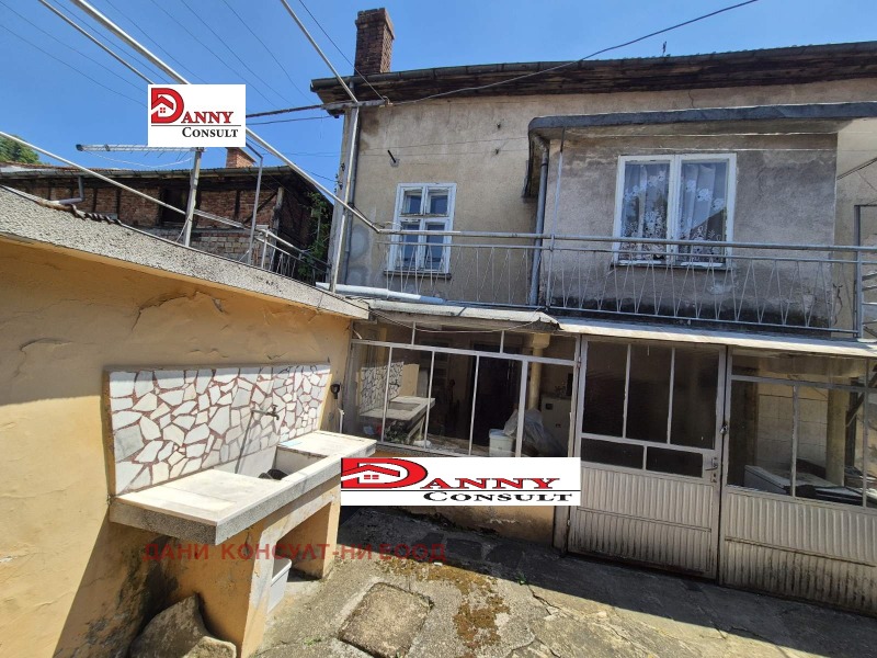 À venda  Casa região Gabrovo , Platchkovci , 160 m² | 31981002