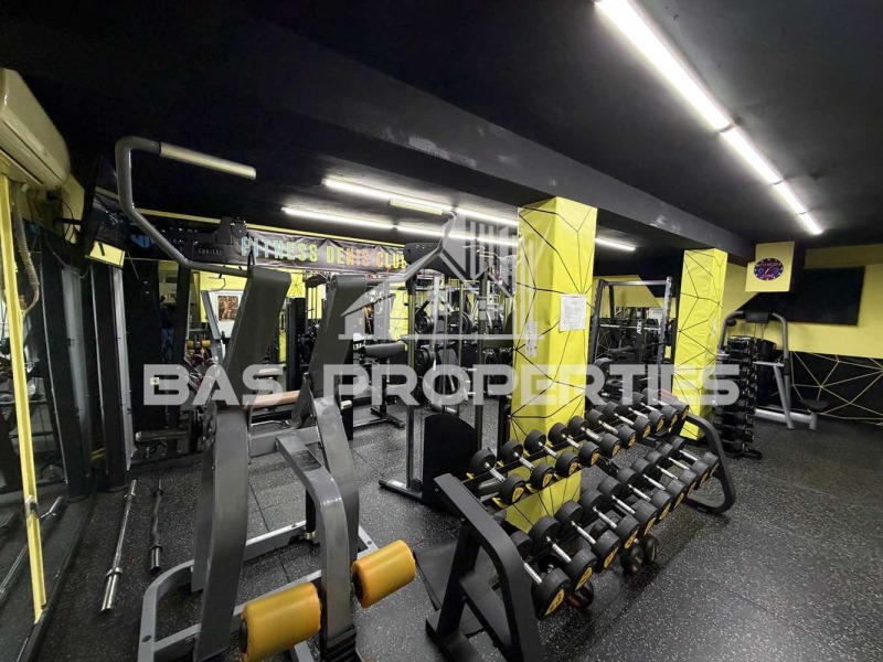 Продава МАГАЗИН, гр. София, Изток, снимка 2 - Магазини - 53410101