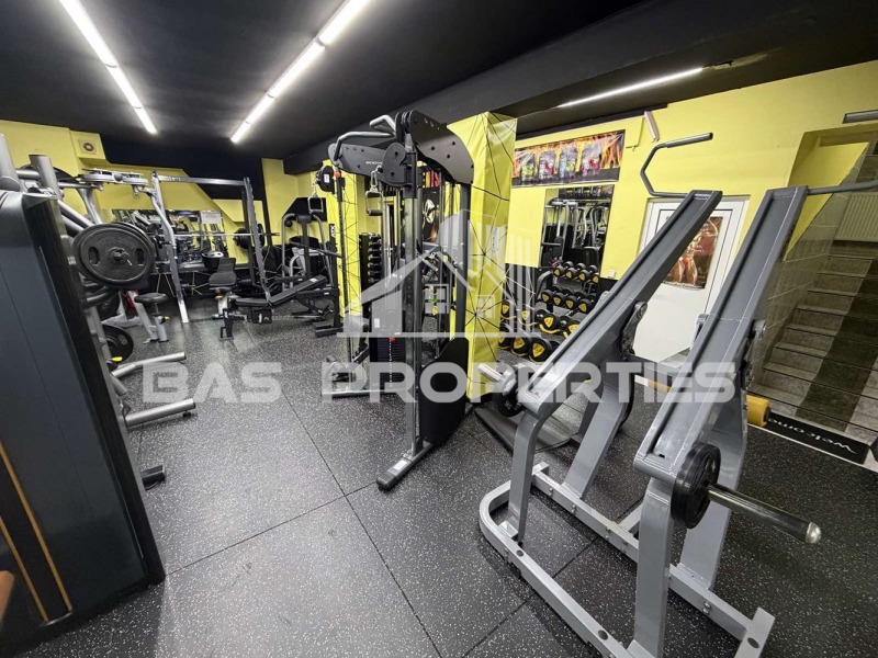 Продава МАГАЗИН, гр. София, Изток, снимка 3 - Магазини - 53410101