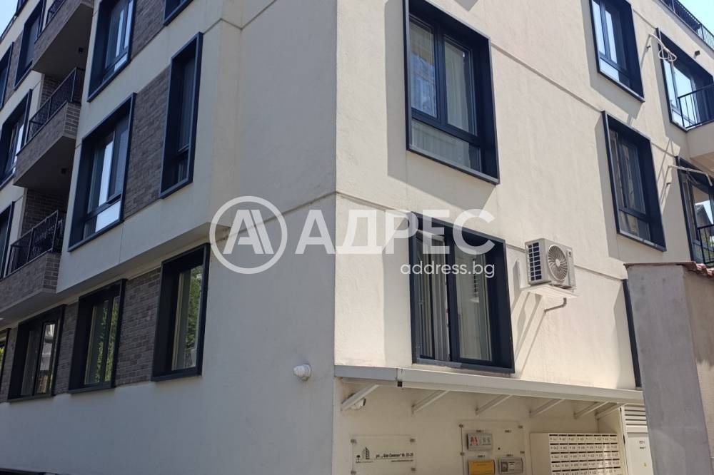Продава 3-СТАЕН, гр. София, Център, снимка 2 - Апартаменти - 56740046