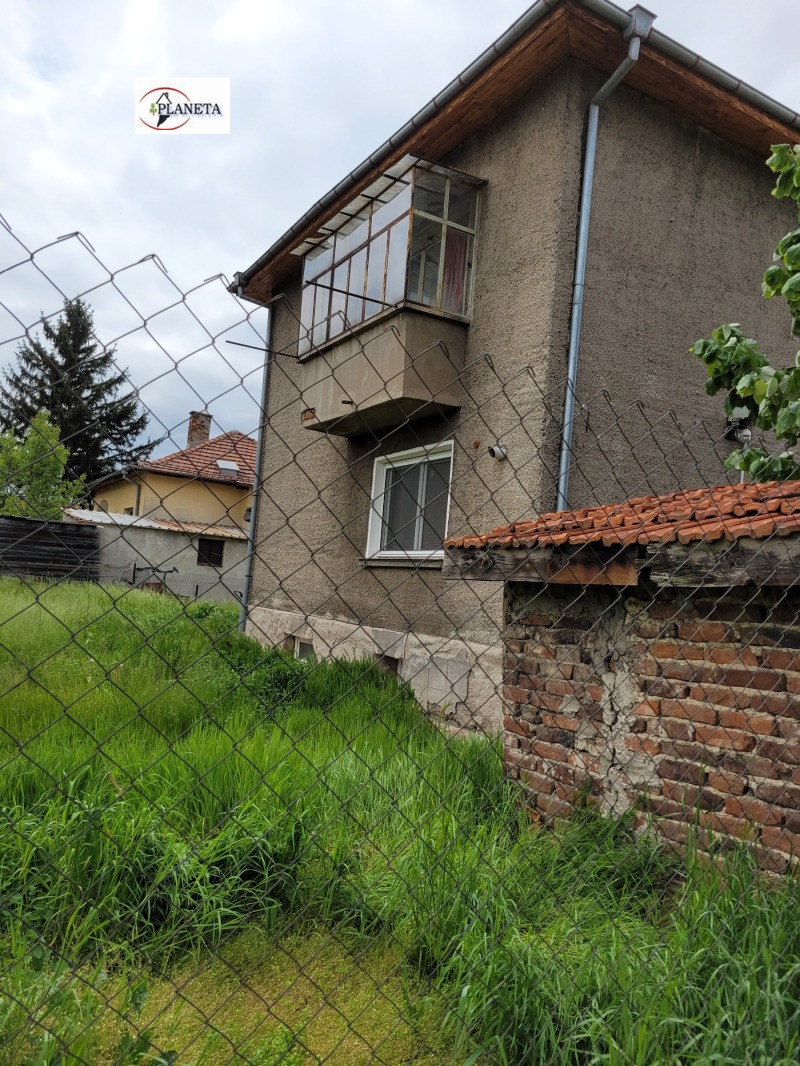 Продава ЕТАЖ ОТ КЪЩА в град София, Модерно предградие - 120 кв.м / 200 000 € » 391 166.00 лв., АГЕНЦИЯ ПЛАНЕТА БГ