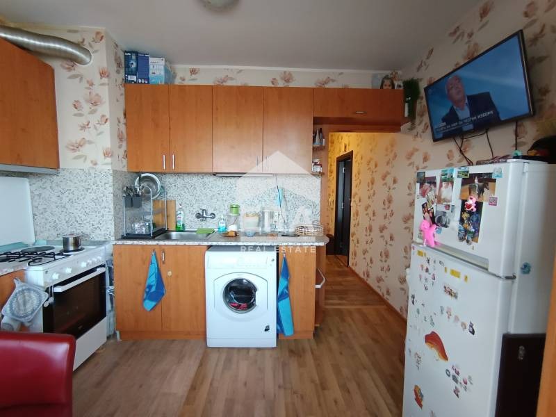 Продава 2-СТАЕН, гр. Варна, Кайсиева градина, снимка 2 - Aпартаменти - 47150403