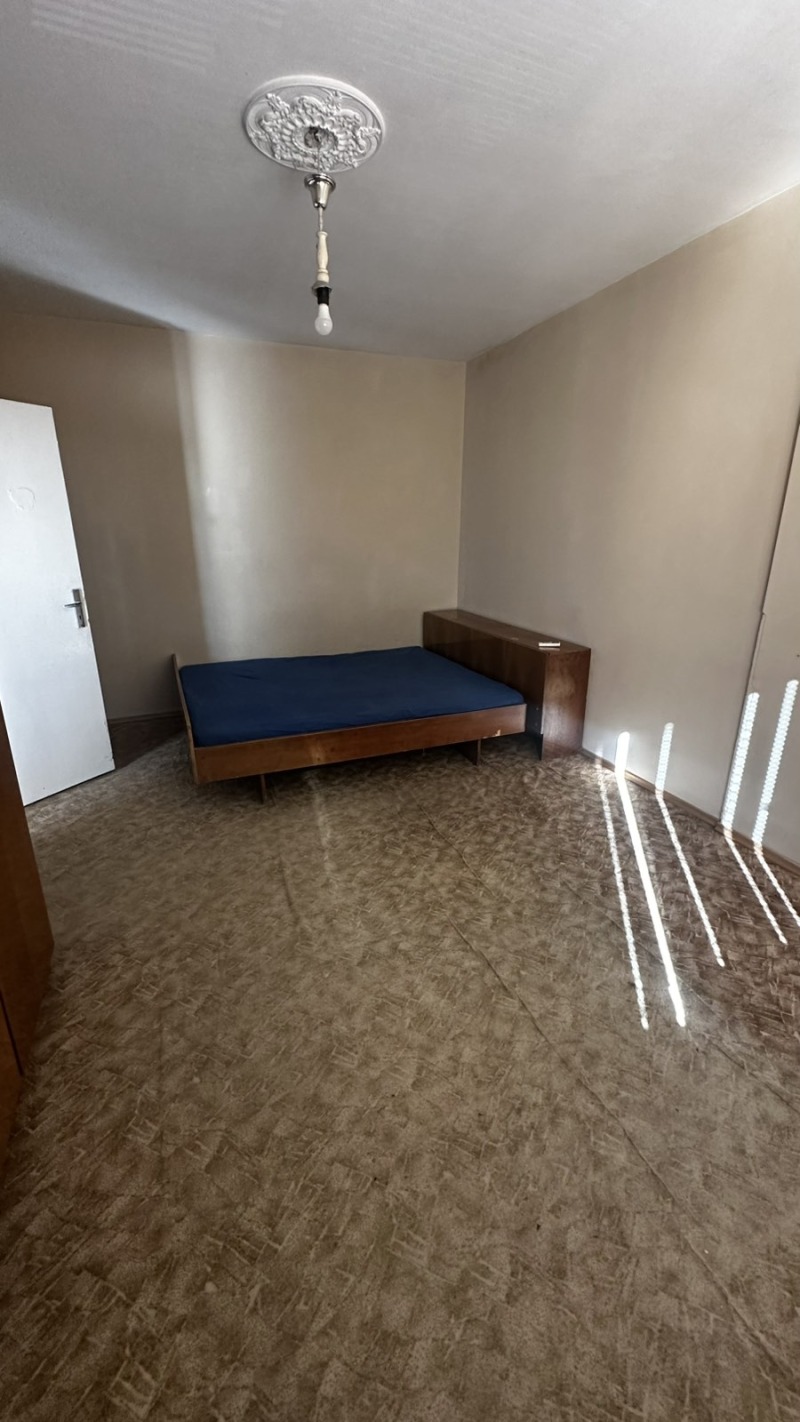 Продается  1 спальня Шумен , Тракия , 63 кв.м | 29895083 - изображение [3]