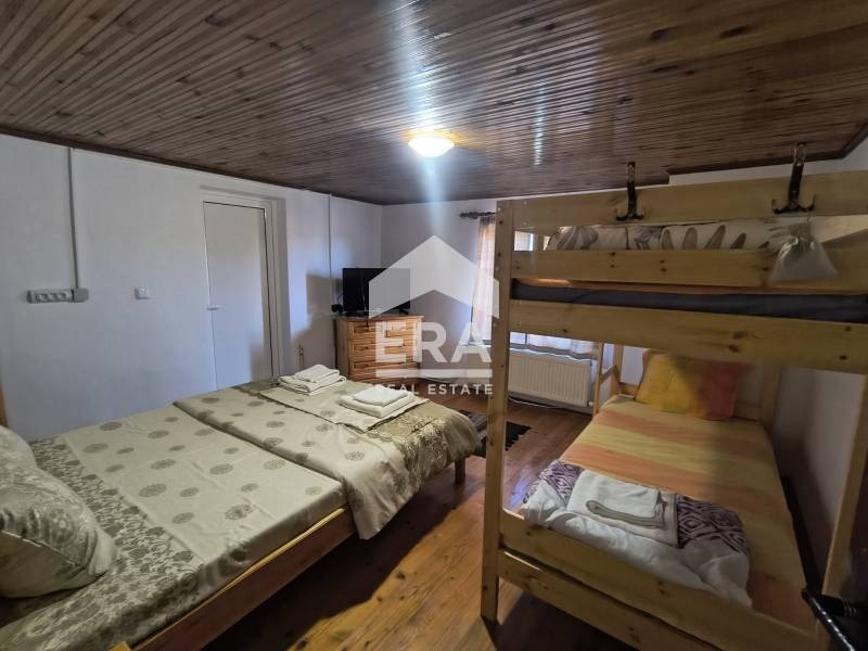 Продава КЪЩА, с. Изгрев, област Сливен, снимка 10 - Къщи - 52225902