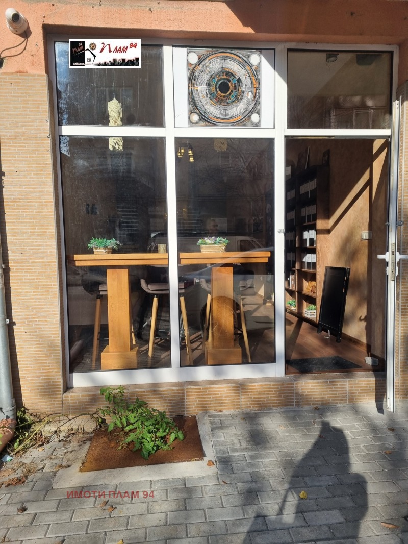 Продава ЗАВЕДЕНИЕ, гр. Варна, Център