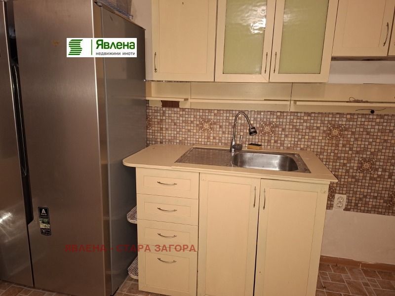 Продава ГАРАЖ, ПАРКОМЯСТО, гр. Стара Загора, ОРБ, снимка 10 - Гаражи и паркоместа - 52707152